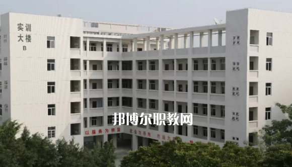 汕頭鮀濱職業(yè)技術學校2021年學費、收費多少