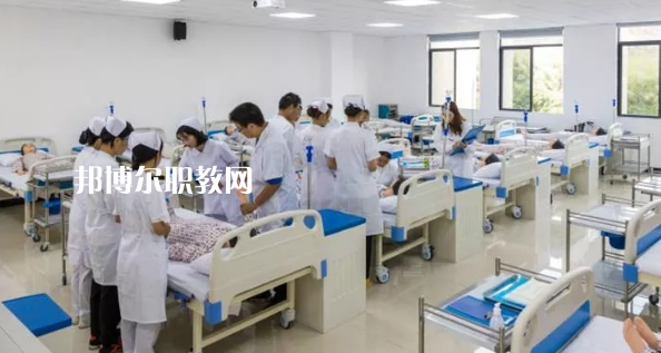 肇慶財(cái)經(jīng)中等職業(yè)學(xué)校2021年報(bào)名條件、招生要求、招生對(duì)象