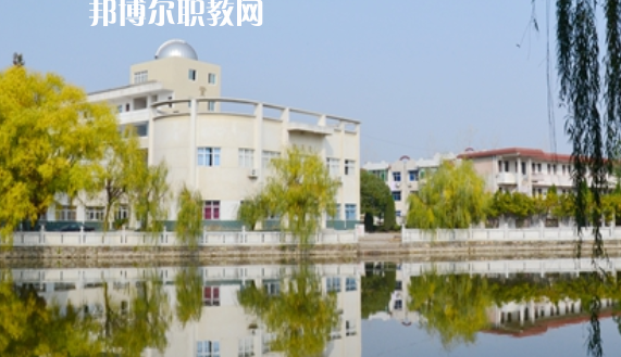 江淮工業(yè)學(xué)校怎么樣、好不好