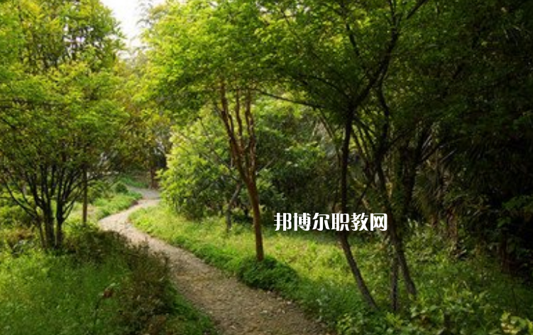 重慶船舶工業(yè)技工學(xué)校怎么樣、好不好