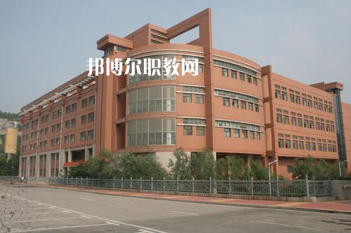 四川長虹職業(yè)技術(shù)學(xué)校2021年報(bào)名條件、招生要求