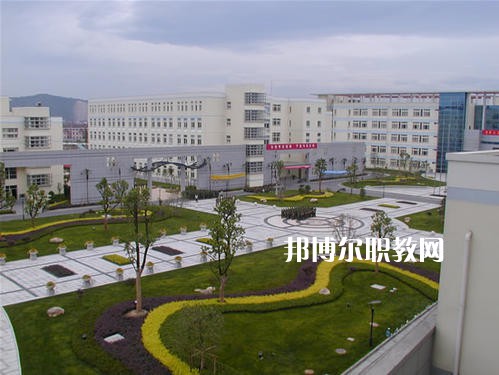 自貢職業(yè)技術(shù)學(xué)校2021年招生錄取分?jǐn)?shù)線(xiàn)