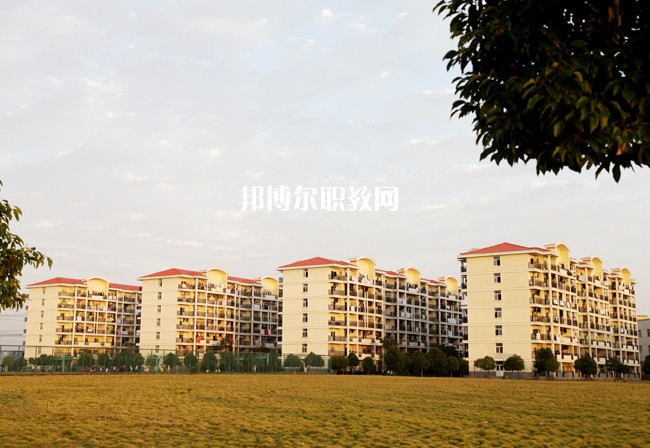 合肥行知技工學(xué)校2021年報名條件、招生要求、招生對象