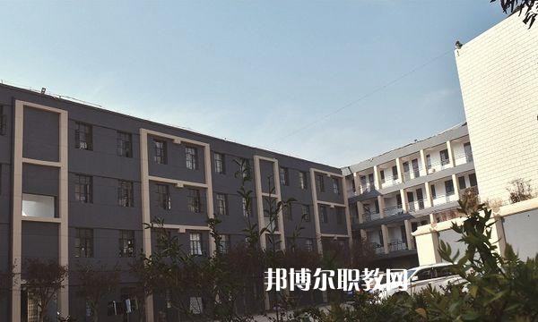 云南冶金高級技工學校2021年宿報名條件、招生要求、招生對象