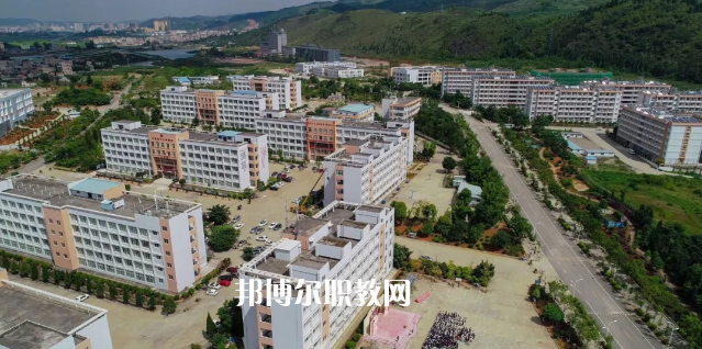 文山農(nóng)業(yè)學(xué)校2021年學(xué)費(fèi)、收費(fèi)多少