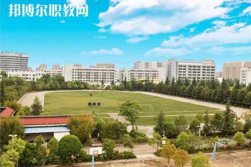 曲靖財(cái)經(jīng)學(xué)校怎么樣、好不好