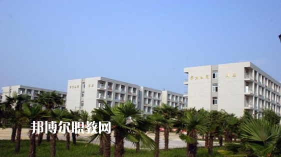 云南夏蒙衛(wèi)生學(xué)校怎么樣、好不好?