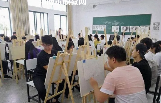 榆中縣職業(yè)教育中心2022年學(xué)費(fèi)、收費(fèi)多少