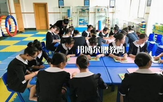 榆中縣職業(yè)教育中心2022年報名條件、招生要求、招生對象
