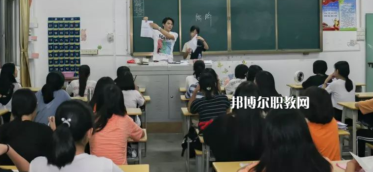 揭陽(yáng)綜合中等專(zhuān)業(yè)學(xué)校2022年招生辦聯(lián)系電話(huà)