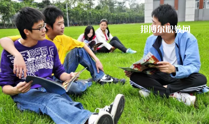 陜西創(chuàng)新工程技術(shù)學(xué)校2022年報(bào)名條件、招生要求、招生對(duì)象