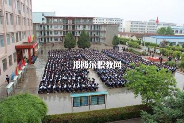 西峰職業(yè)中等專業(yè)學(xué)校2022年報(bào)名條件、招生要求、招生對(duì)象
