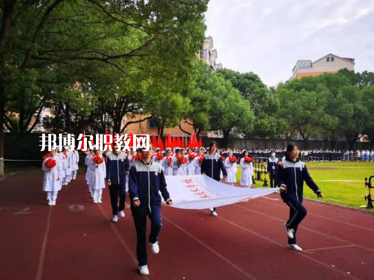 無錫衛(wèi)生高等職業(yè)技術(shù)學校2022報名條件、招生要求、招生對象