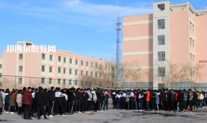 酒泉農(nóng)墾技工學(xué)校2022年報名條件、招生要求、招生對象