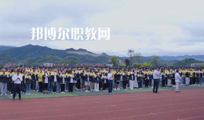 習(xí)水中等職業(yè)學(xué)校2022年報名條件、招生要求、招生對象