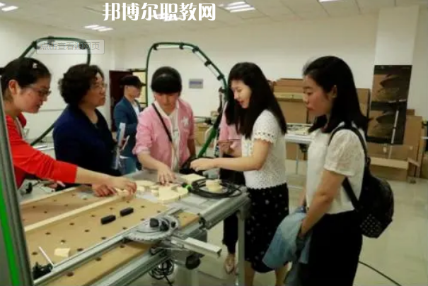 重慶風(fēng)景園林技工學(xué)校2022年報(bào)名條件、招生要求、招生對(duì)象