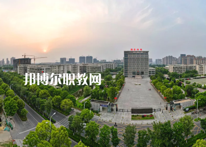 江蘇海安中等專業(yè)學(xué)校2022年報名條件、招生要求、招生對象