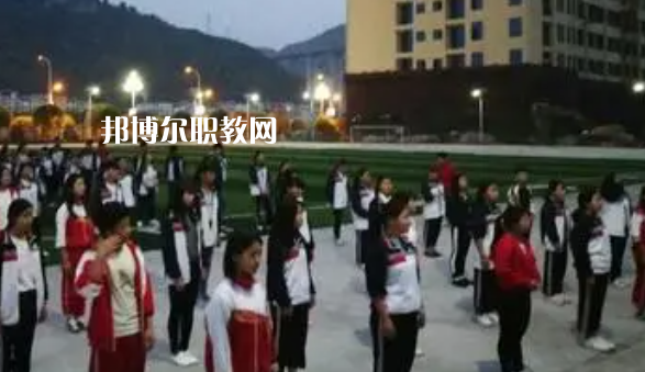 沿河土家族自治縣中等職業(yè)學校2022年報名條件、招生要求、招生對象