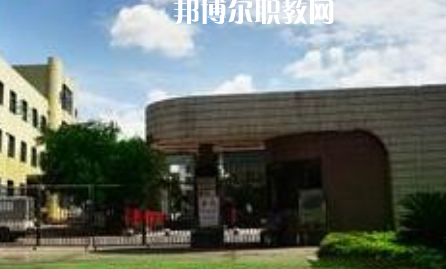 西昌第一職業(yè)技術(shù)中學(xué)2022年報(bào)名條件、招生要求、招生對(duì)象
