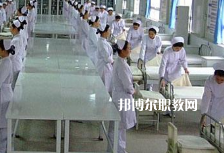 甘肅省中醫(yī)學(xué)校2022年報名條件、招生要求、招生對象