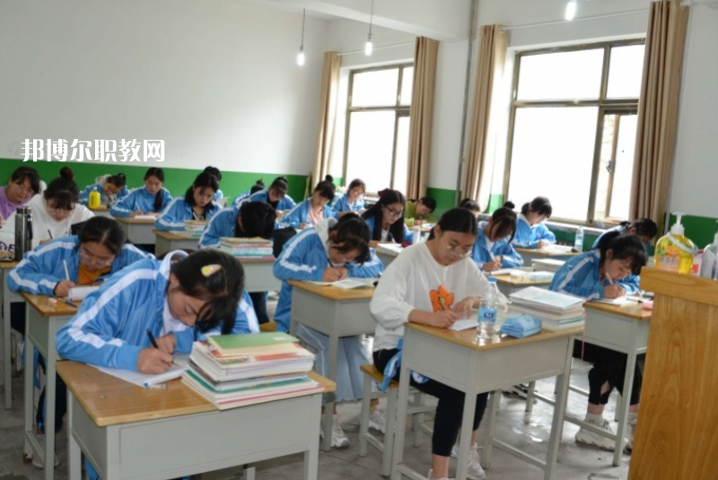 甘肅省廣播電視學(xué)校2022年報名條件、招生要求、招生對象