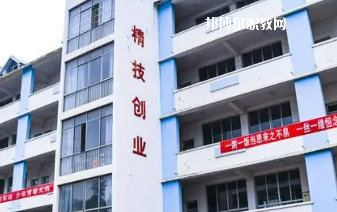 貴州龍里中等職業(yè)學(xué)校2022年報名條件、招生要求、招生對象