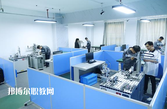 滄縣職業(yè)技術(shù)教育中心2022年報(bào)名條件、招生要求、招生對(duì)象