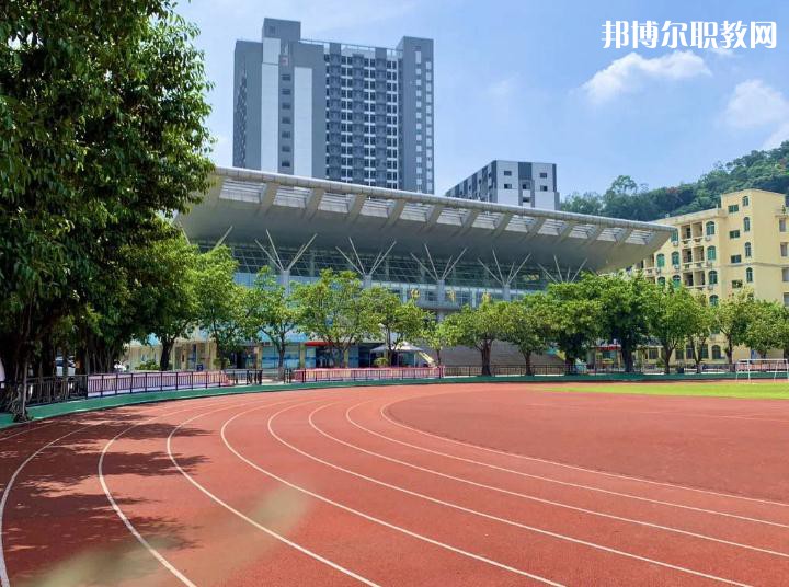 云南中醫(yī)藥中等專(zhuān)業(yè)學(xué)校2022年報(bào)名條件、招生要求、招生對(duì)象