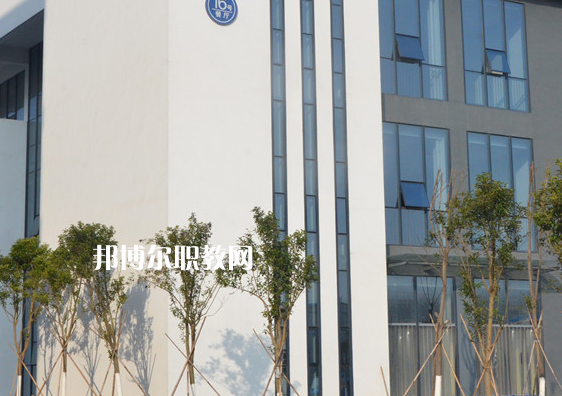 江蘇東臺(tái)中等專業(yè)學(xué)校2022年報(bào)名條件、招生要求、招生對(duì)象