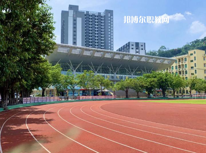 隴川職業(yè)高級(jí)中學(xué)2022年學(xué)費(fèi)、收費(fèi)多少