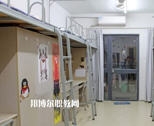 東莞南華職業(yè)技術學校2022年宿舍條件