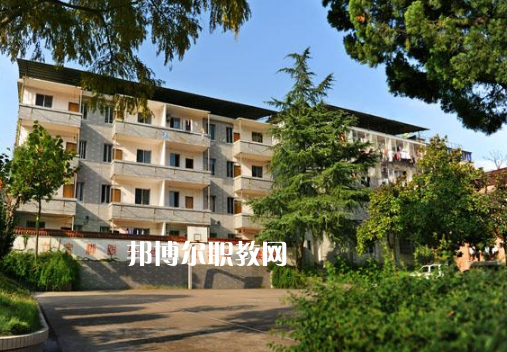 四川省簡(jiǎn)陽平泉高級(jí)職業(yè)中學(xué)怎么樣、好不好