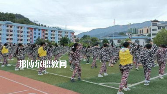 從江縣職業(yè)技術(shù)學校2022年報名條件、招生要求、招生對象