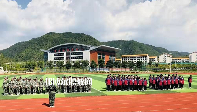 黃龍職業(yè)教育中心2022年報(bào)名條件、招生要求、招生對(duì)象