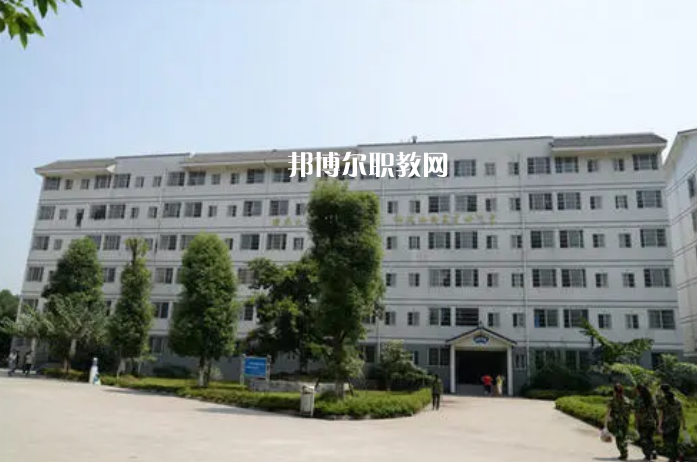 姚安縣職業(yè)高級中學2022年報名條件、招生要求、招生對象