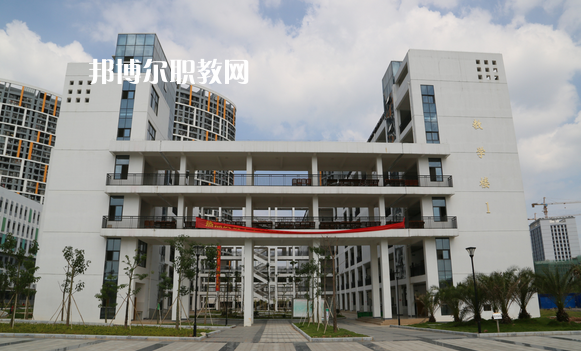 南寧衛(wèi)生學校怎么樣、好不好