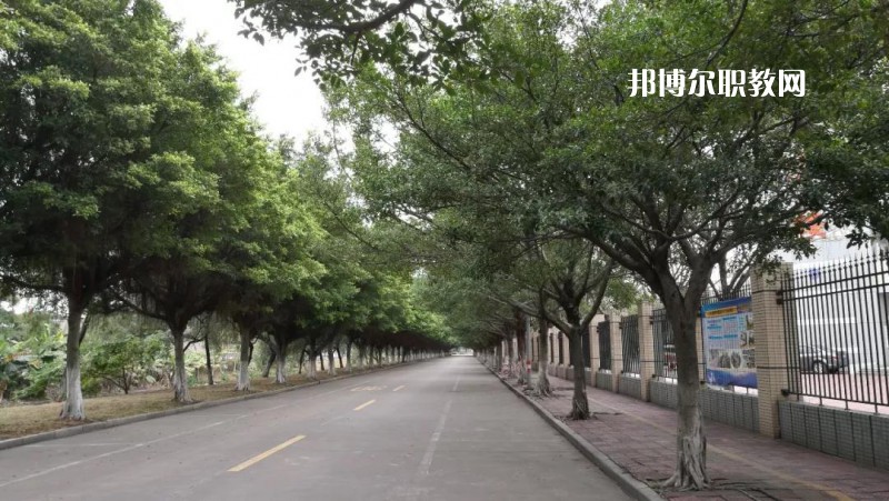 佛山順德區(qū)勒流職業(yè)技術(shù)學校2022年學費、收費多少