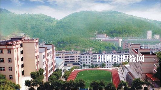 重慶永川工商學(xué)校2022年學(xué)費(fèi)、收費(fèi)多少