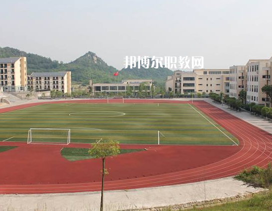 文山州財(cái)貿(mào)學(xué)校2022年學(xué)費(fèi)、收費(fèi)多少