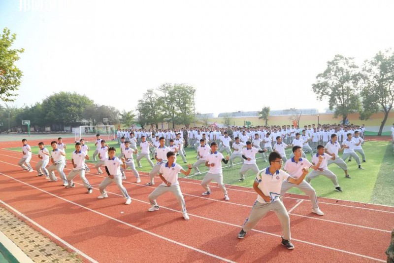 楚雄州體育運動學(xué)校2022年報名條件、招生要求、招生對象