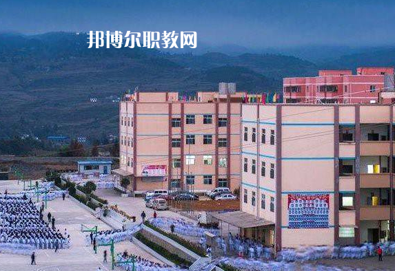 畢節(jié)工業(yè)學(xué)校2022年報(bào)名條件、招生要求、招生對(duì)象