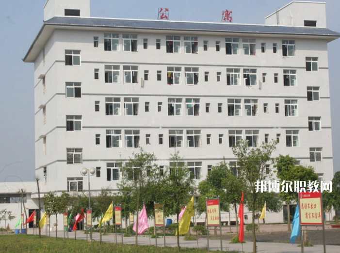 廣安武勝嘉陵職業(yè)技術(shù)學(xué)校2022年報(bào)名條件、招生要求、招生對(duì)象
