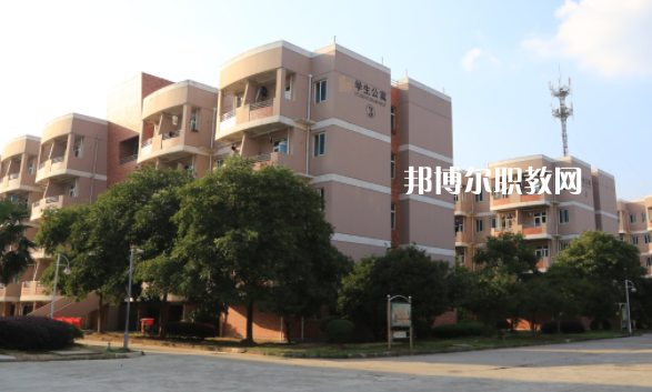 文山農(nóng)業(yè)學(xué)校2022年學(xué)費(fèi)、收費(fèi)多少