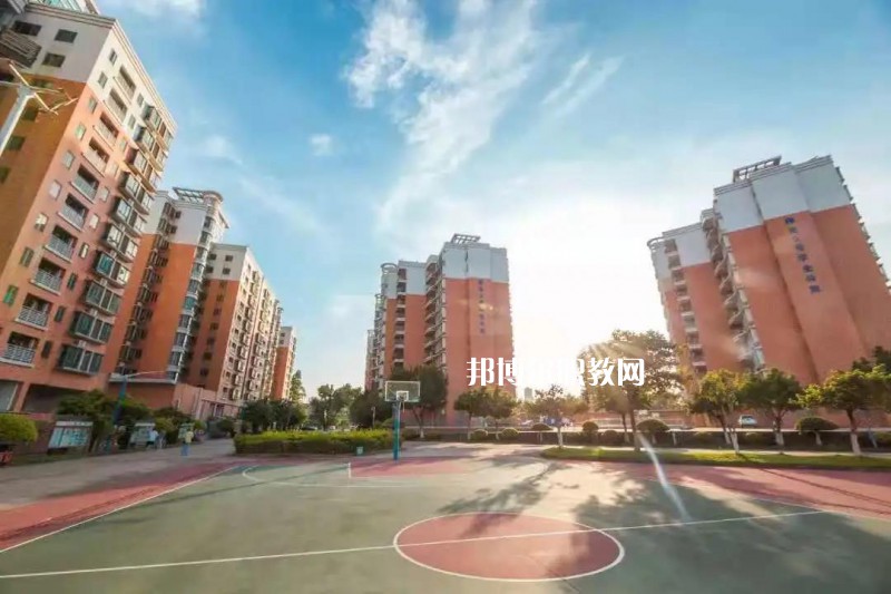 東莞南博職業(yè)技術(shù)學(xué)校2022年學(xué)費(fèi)、收費(fèi)多少