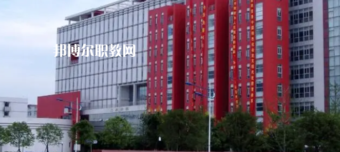 四川音樂學(xué)院附屬中等藝術(shù)學(xué)校怎么樣、好不好