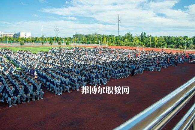 南陽市電子中等專業(yè)學(xué)校2022年學(xué)費、收費多少
