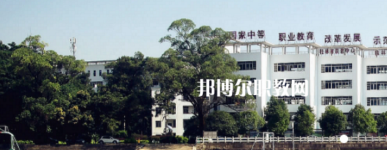 桂林市旅游職業(yè)中等專業(yè)學(xué)校2022年報(bào)名條件、招生要求、招生對(duì)象