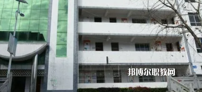 留壩縣職業(yè)教育中心地址在哪里，哪個(gè)地區(qū)，哪個(gè)城市?