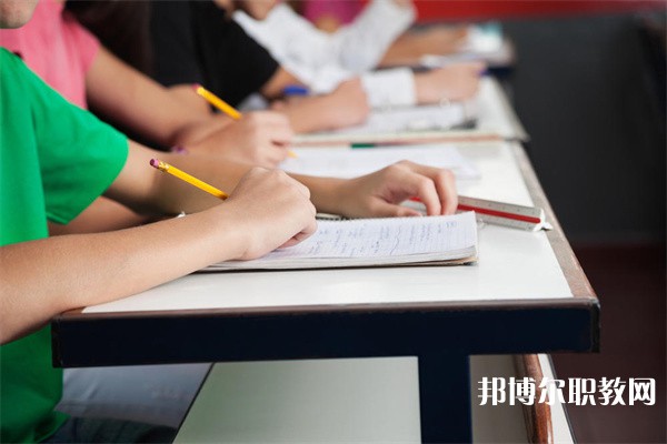 遵義旅游學(xué)校有哪些招生專(zhuān)業(yè)（2023年）