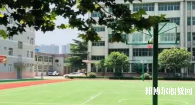 西安澤秦技工學(xué)校地址，乘車路線
